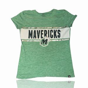 Dallas Mavericks Women’s Vintage Green Graphic T-Shirt Size Small: RETRO NBA